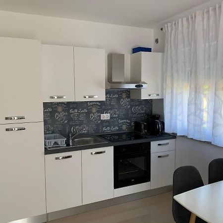 Apartman Ki Lejlighed Pula Eksteriør billede